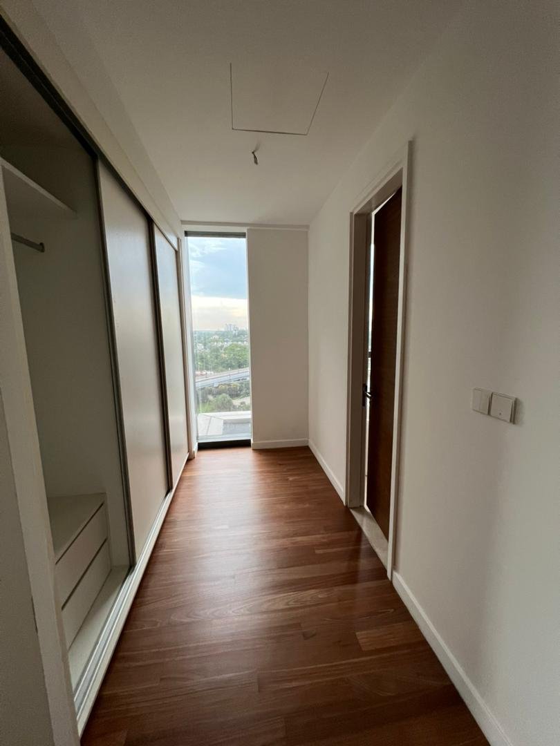 Luxury Condominium for Sale property photo 2
