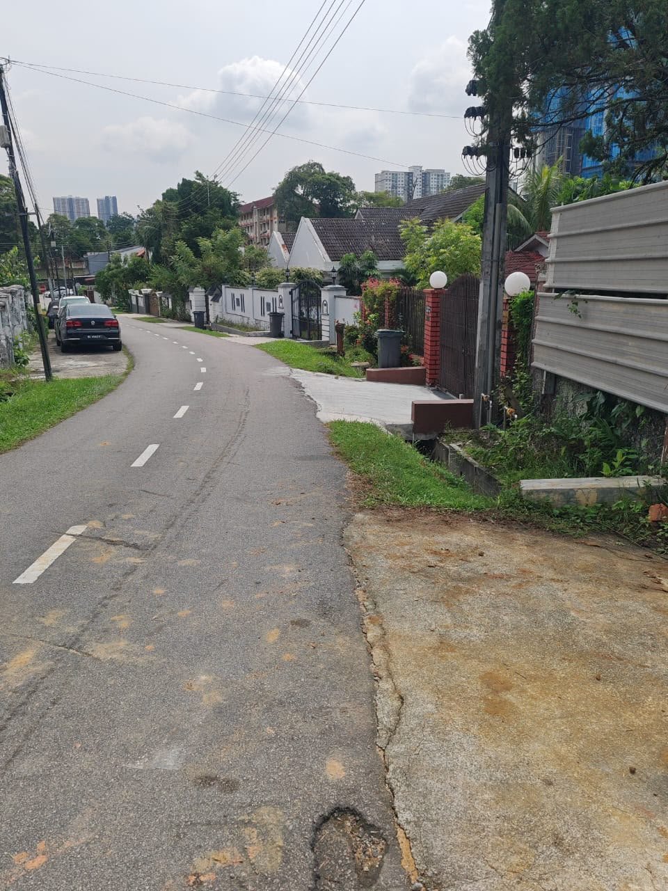 Bungalow Land for Sale property photo 4