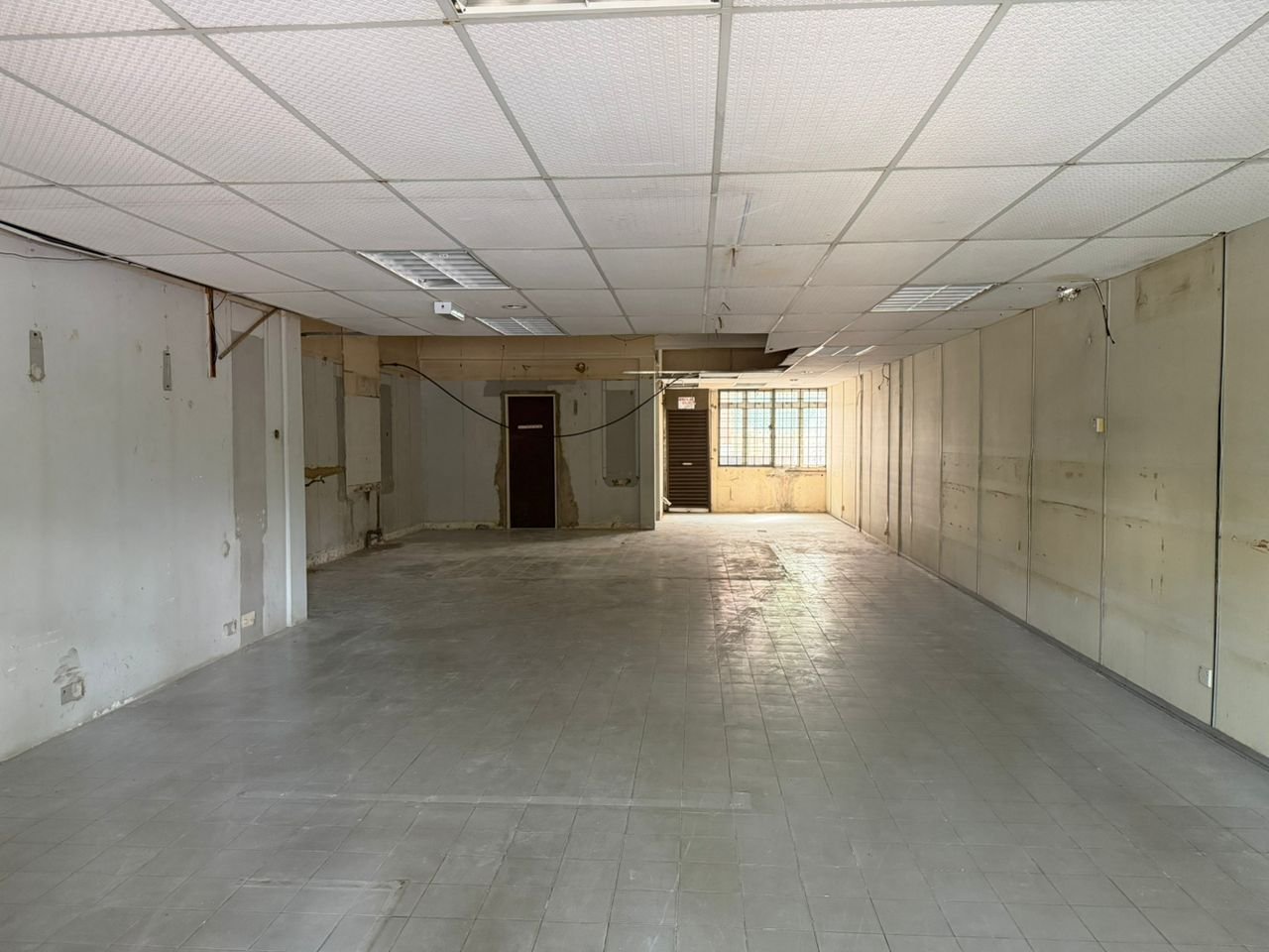 Ground Floor Shoplot for Rent property photo 5