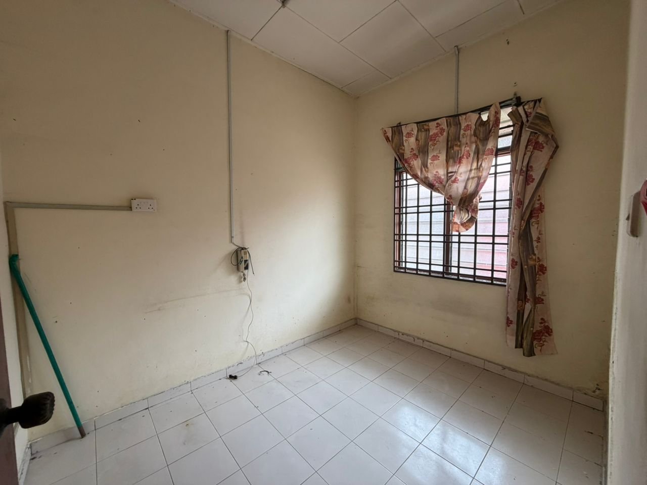 Single Storey Terrace House for Sale property photo 5
