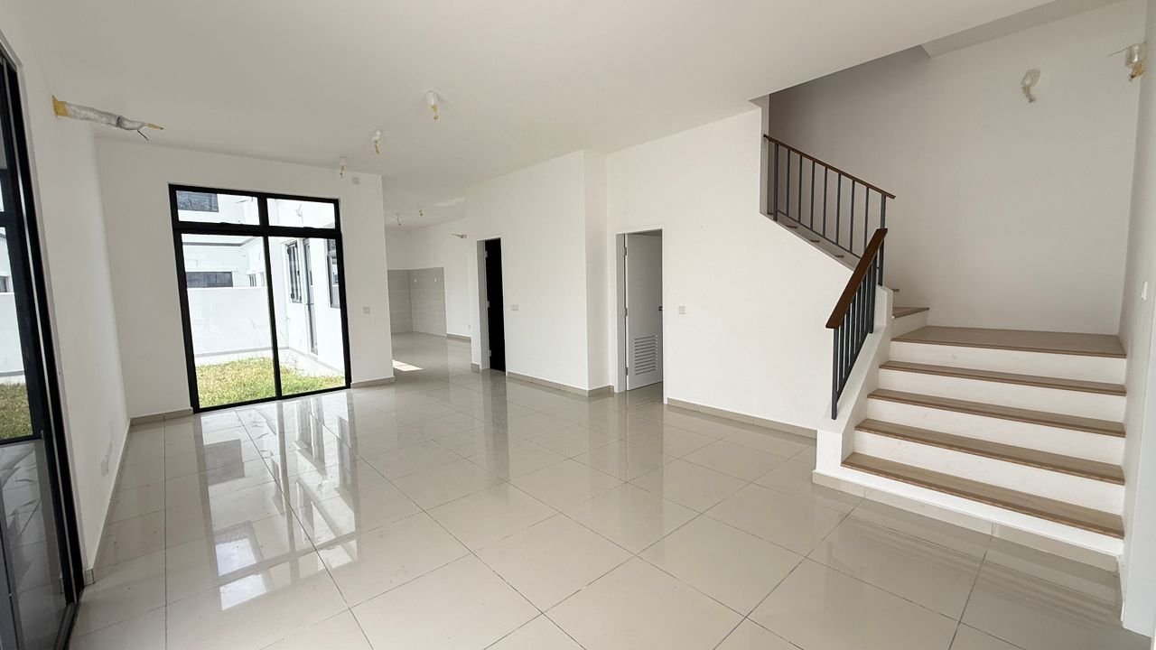 Double Storey Garden Cluster House for Sale property photo 5