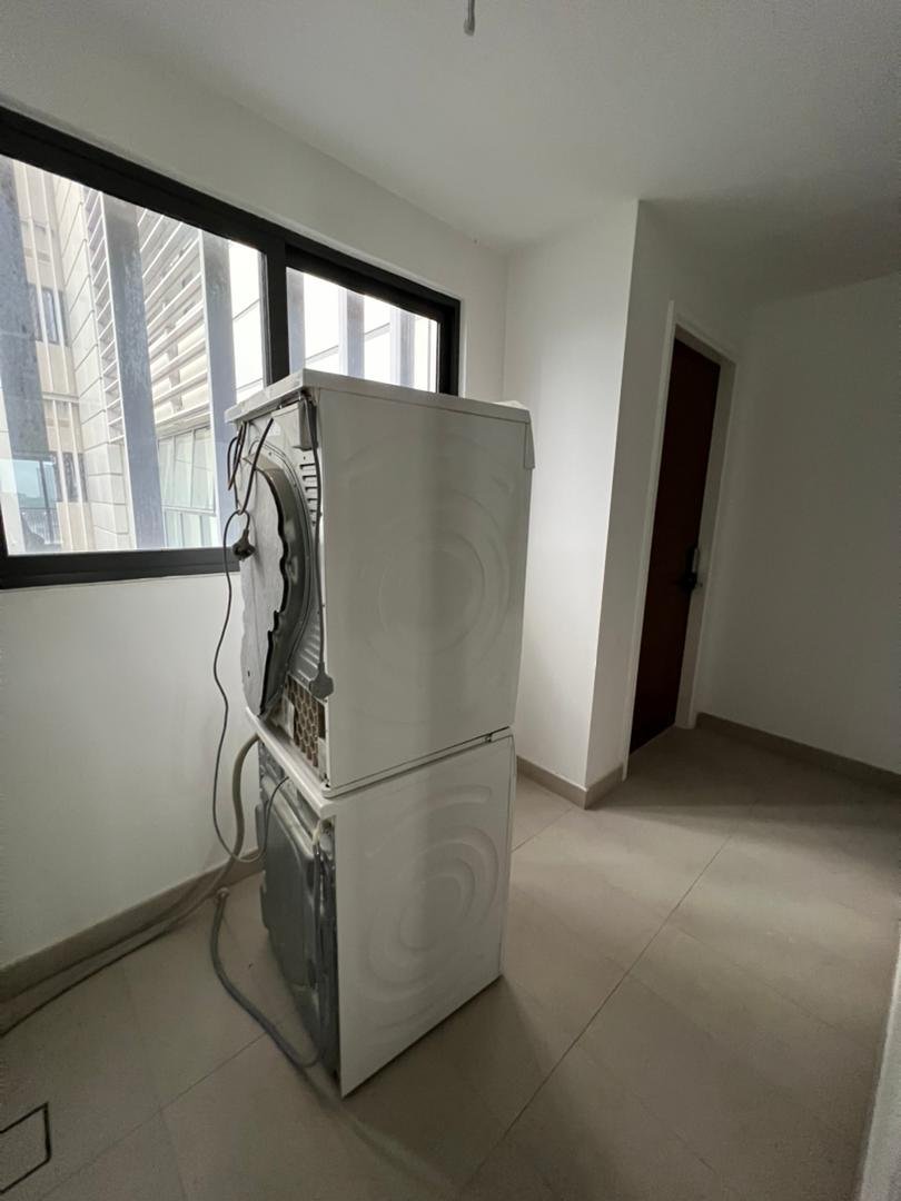 Luxury Condominium for Sale property photo 8