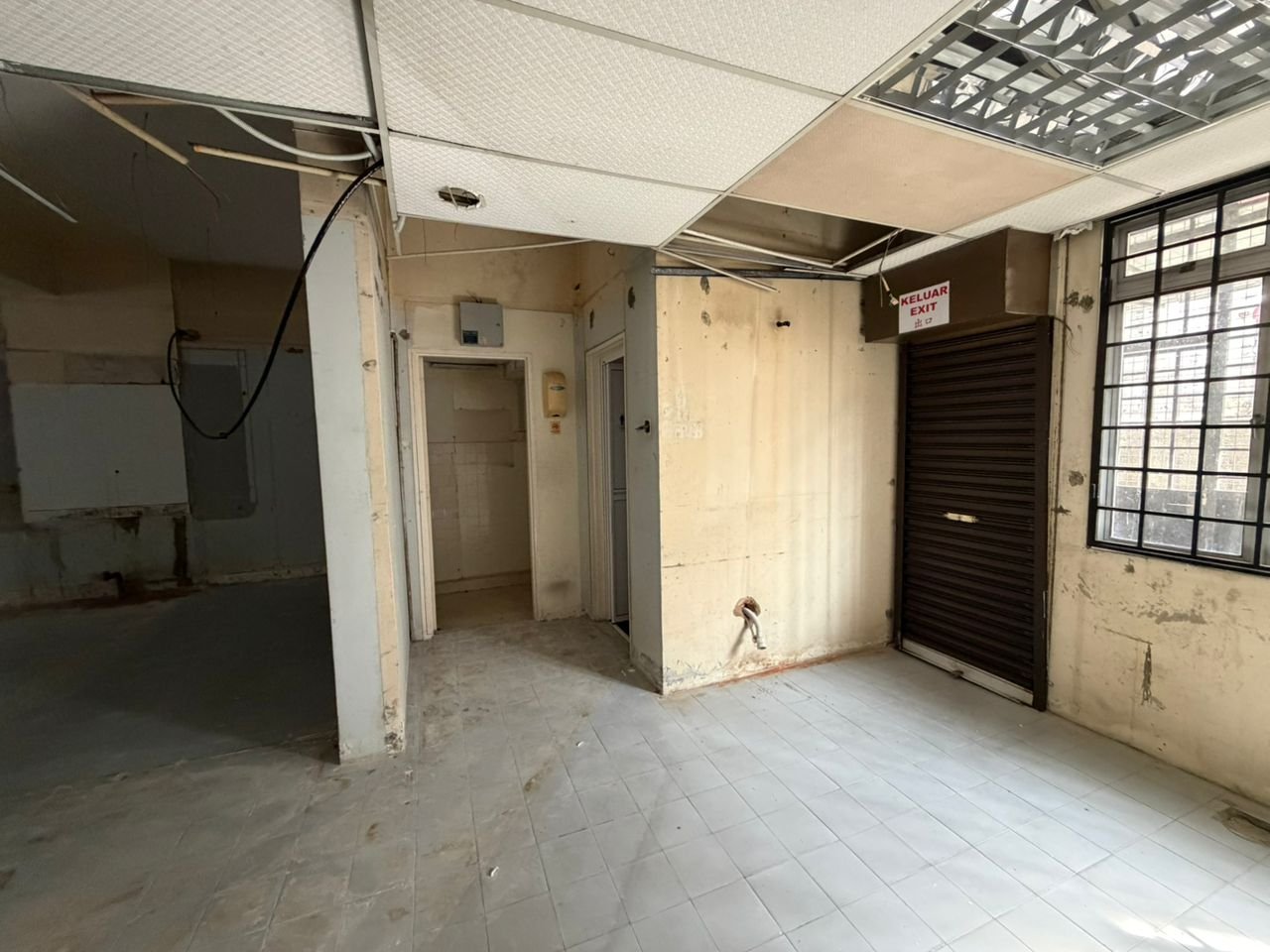Ground Floor Shoplot for Rent property photo 9