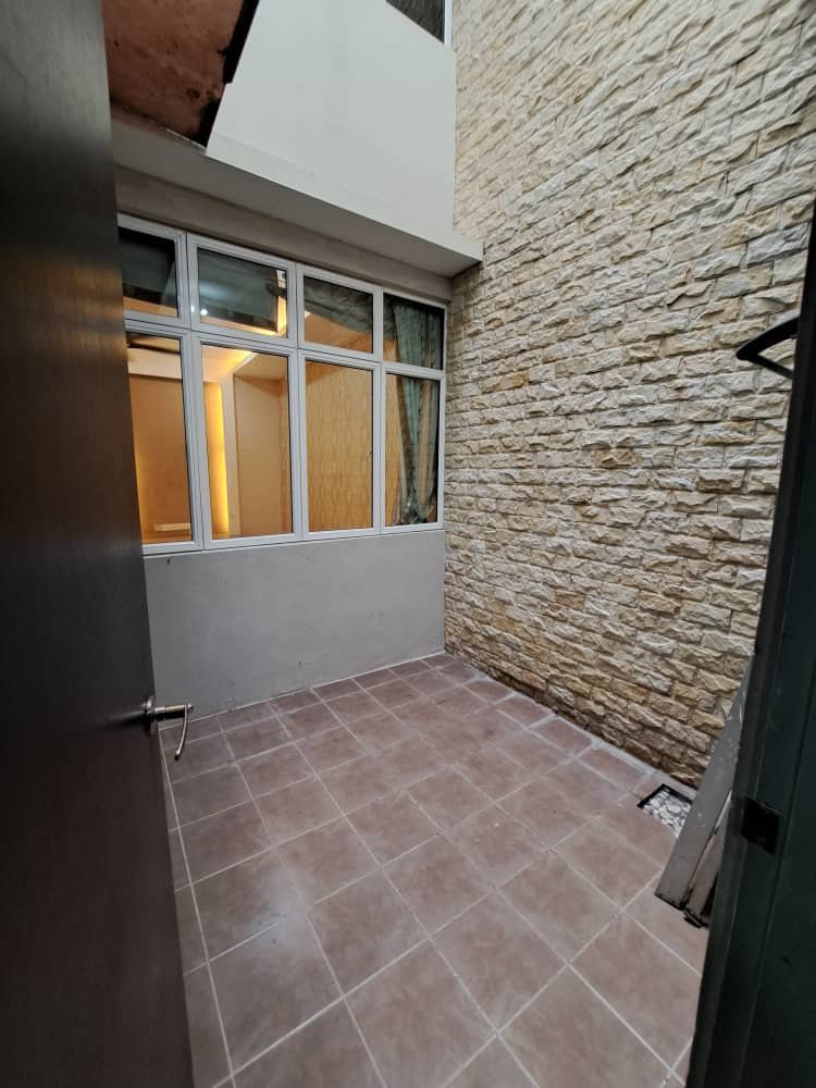 Double Storey Semi-Detached House for Sale property photo 10