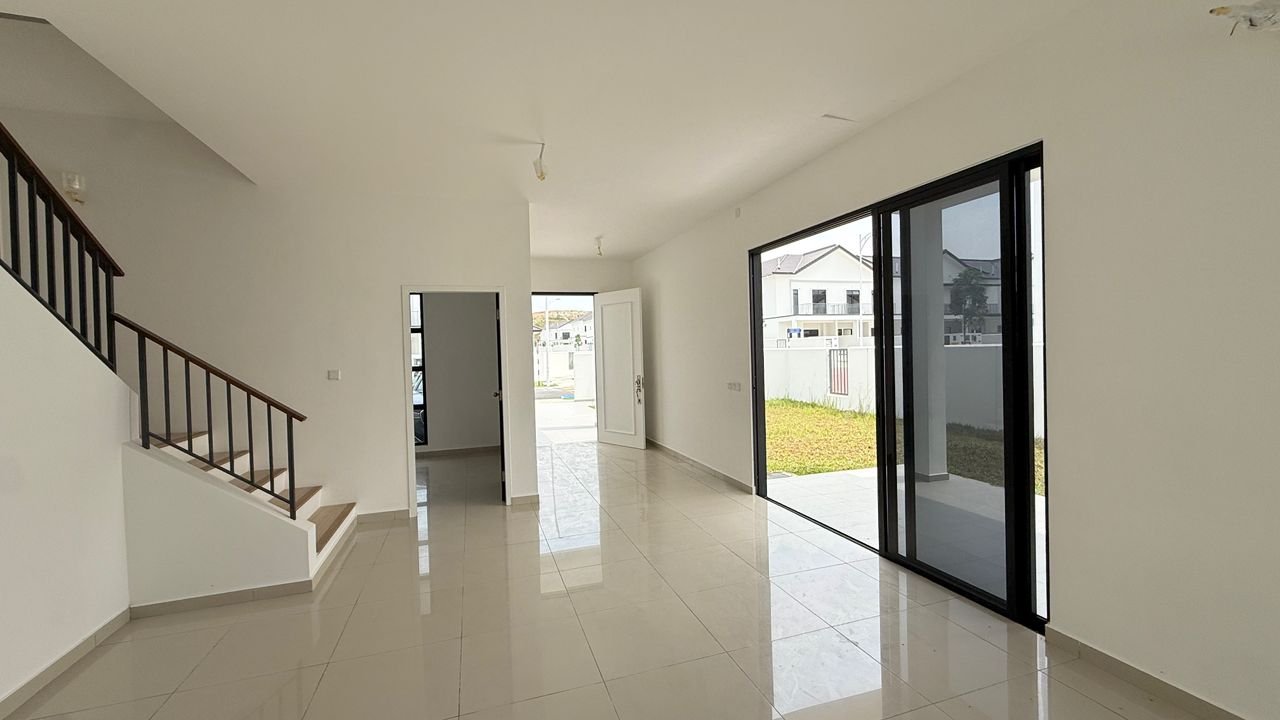 Double Storey Garden Cluster House for Sale property photo 10