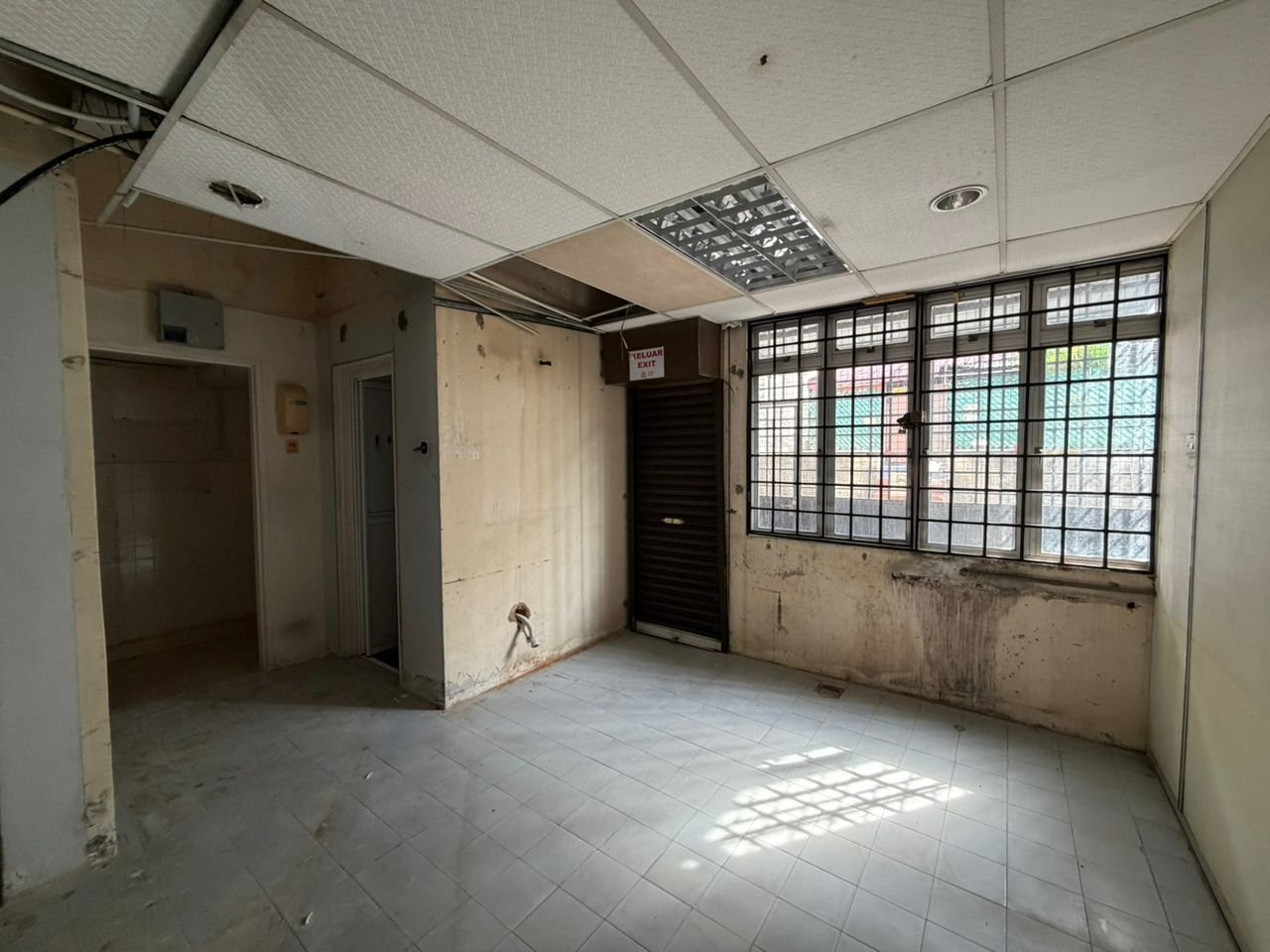Ground Floor Shoplot for Rent property photo 10