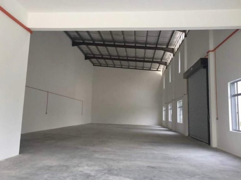 Cluster Factory For Sale & Rent