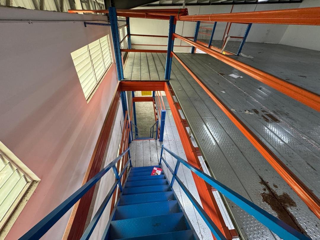 Desa Cemerlang cluster factory for rent 4
