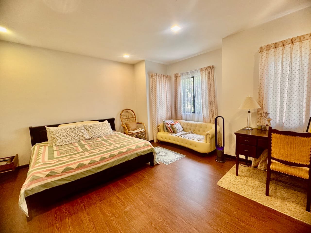 Leisure Farm Resort bungalow house for sale 9