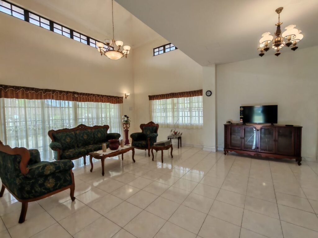 Double Storey Bungalow for Rent