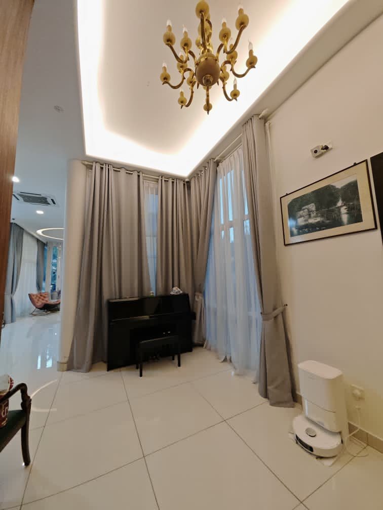 Double Storey Bungalow for Sale property photo 8