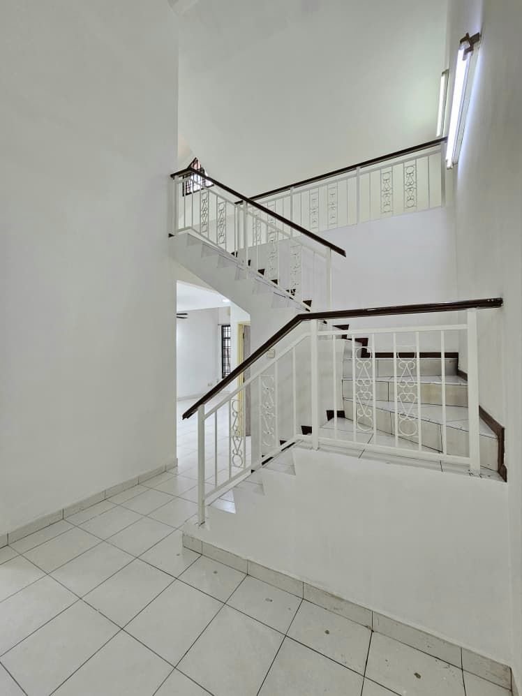 1.5 Storey Terrace House for Sale property photo 9
