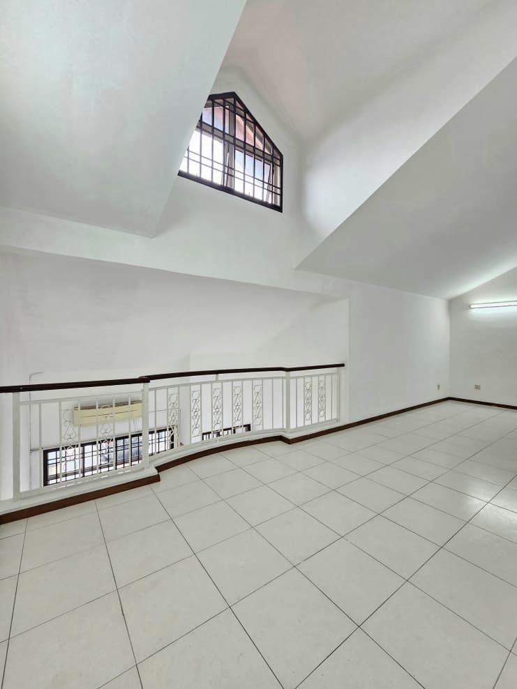 1.5 Storey Terrace House for Sale property photo 10
