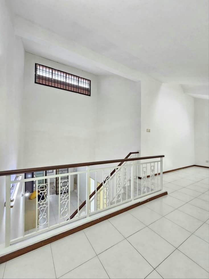 1.5 Storey Terrace House for Sale property photo 13