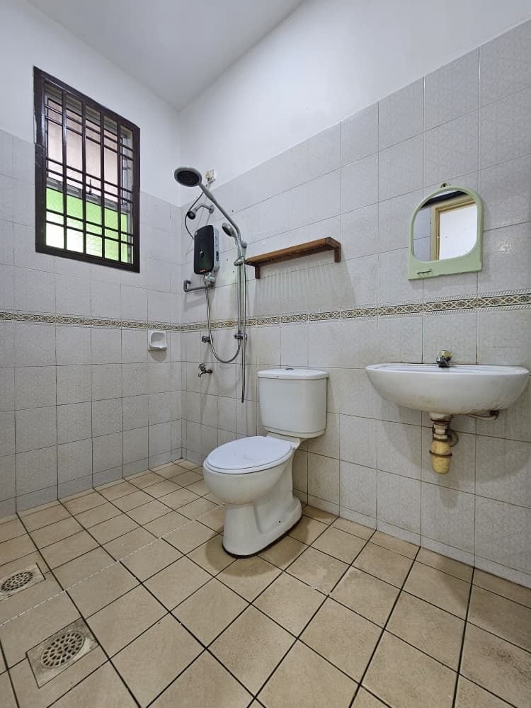 1.5 Storey Terrace House for Sale property photo 24