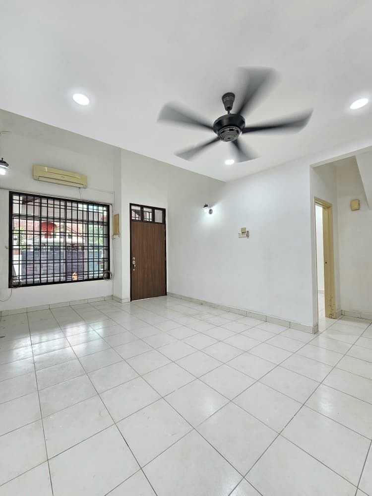 1.5 Storey Terrace House for Sale property photo 25