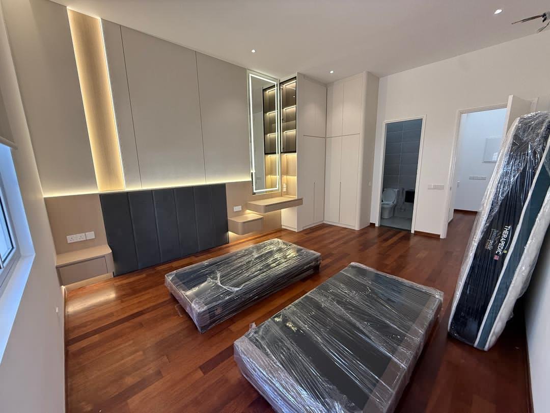 Double Storey Semi-Detached House for Sale property photo 16
