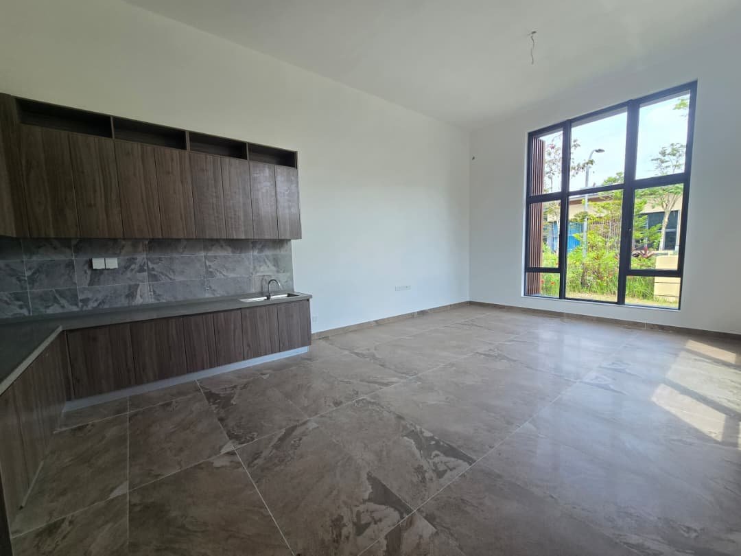 Double Storey Link Cluster House for Sale property photo 3