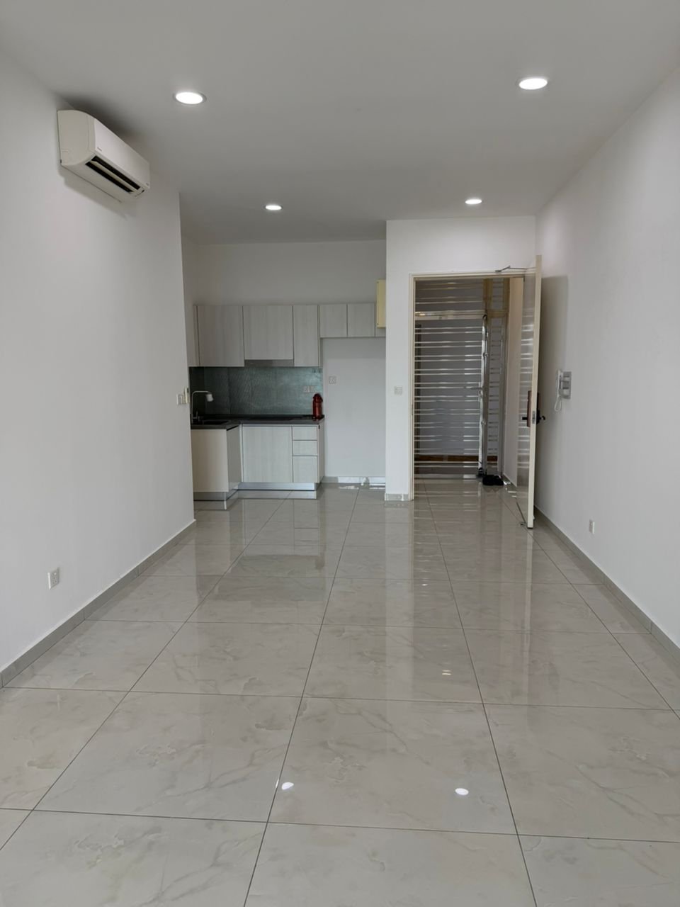 Condominium for Sale property photo 9