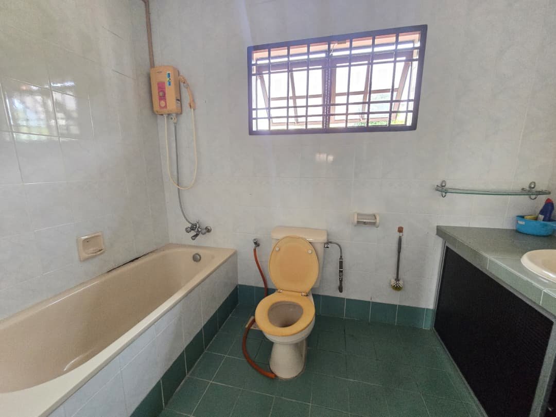 Double Storey Bungalow for Sale property photo 2