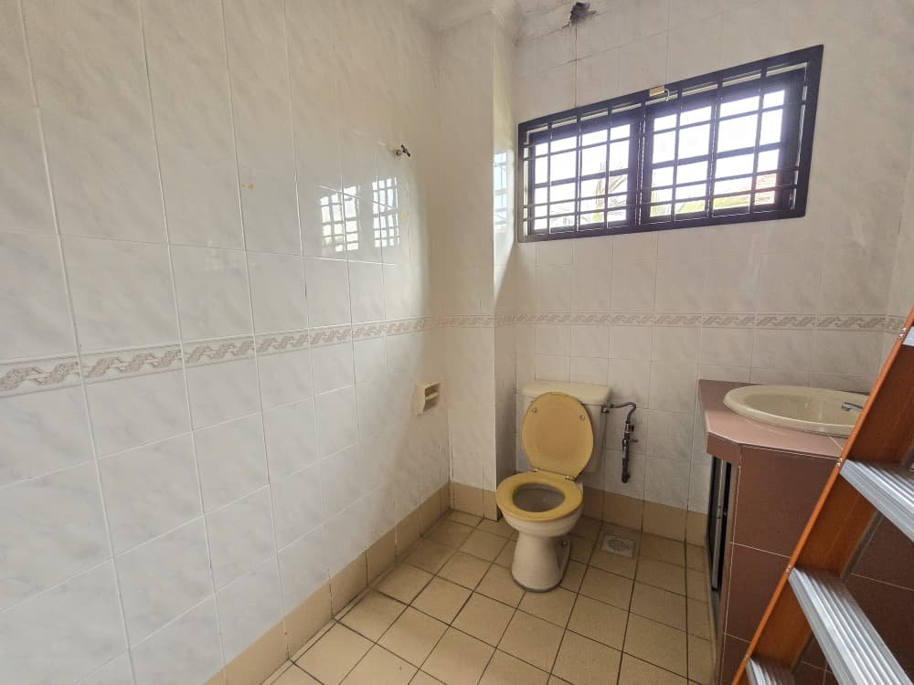Double Storey Bungalow for Sale property photo 12
