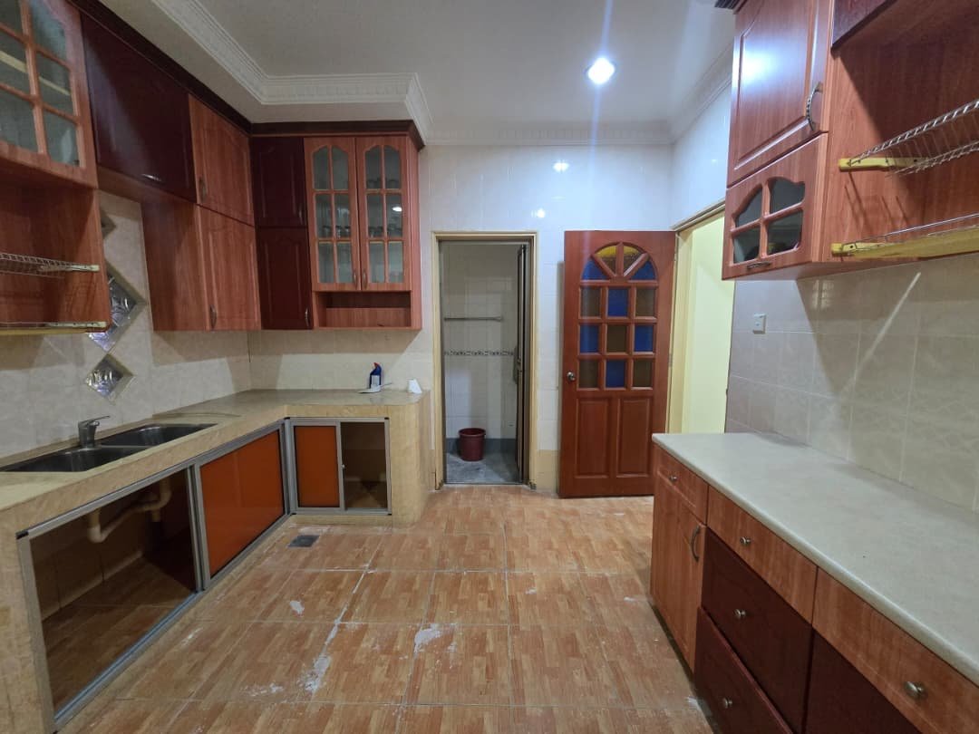 Double Storey Bungalow for Sale property photo 16