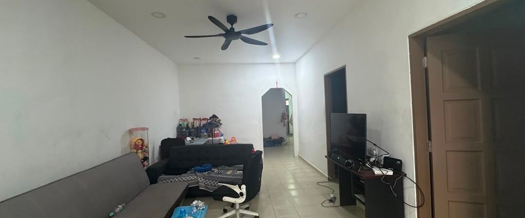Single Storey Corner Terrace House for Sale