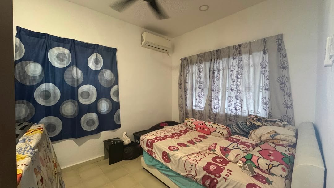 Single Storey Corner Terrace House for Sale property photo 3