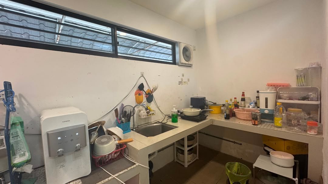 Single Storey Corner Terrace House for Sale property photo 5