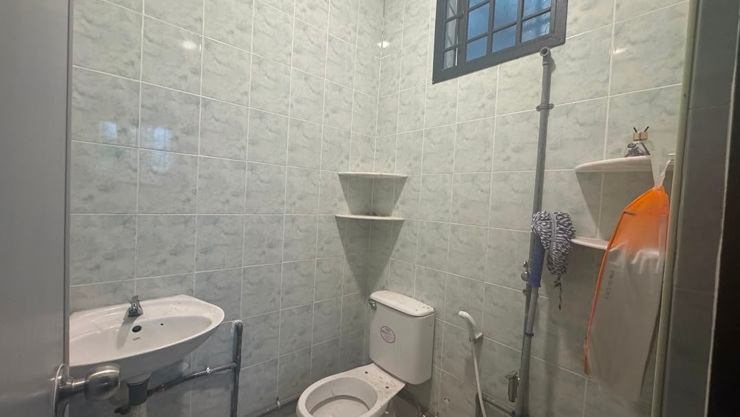 Single Storey Corner Terrace House for Sale property photo 11