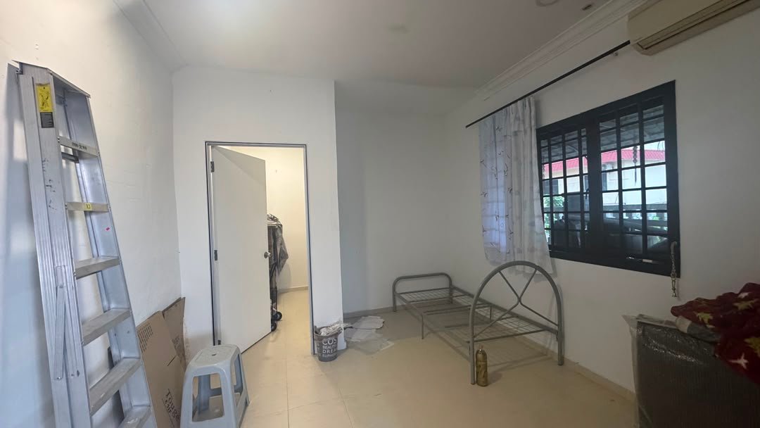 Single Storey Corner Terrace House for Sale property photo 12