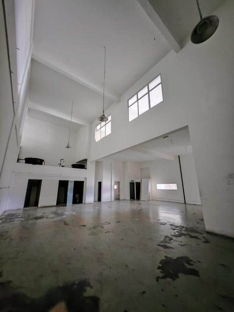 Three Storey Semi-Detached Factory for Rent
