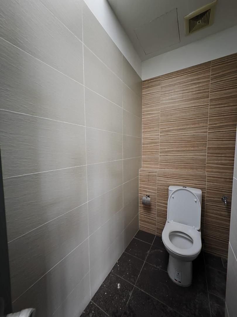 Three Storey Semi-Detached Factory for Rent property photo 5
