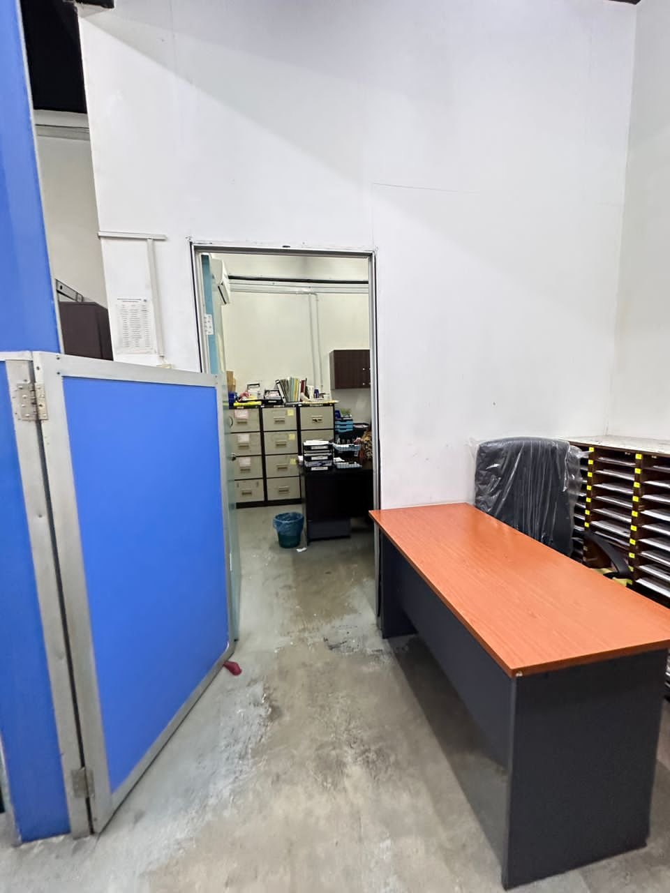 Five Storey Shoplot for Sale property photo 6