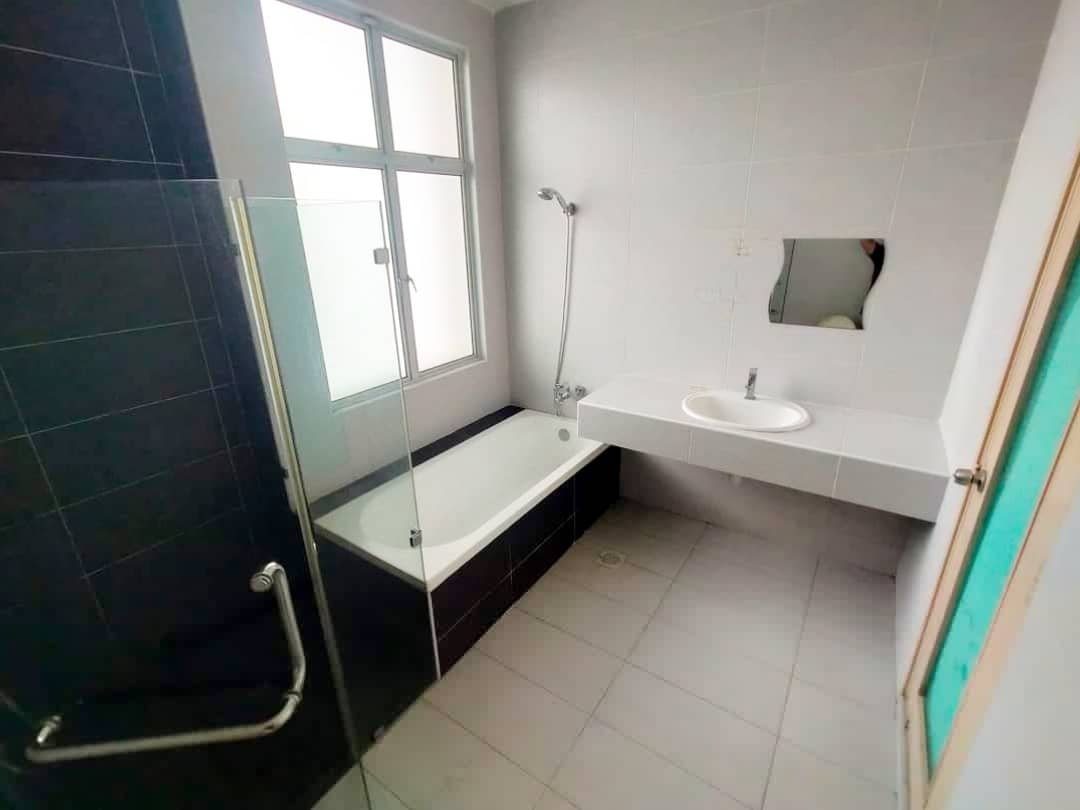 Double Storey Semi-Detached House for Sale property photo 12