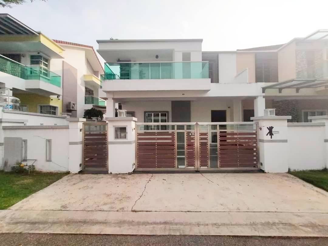Double Storey Semi-Detached House for Sale property photo 15