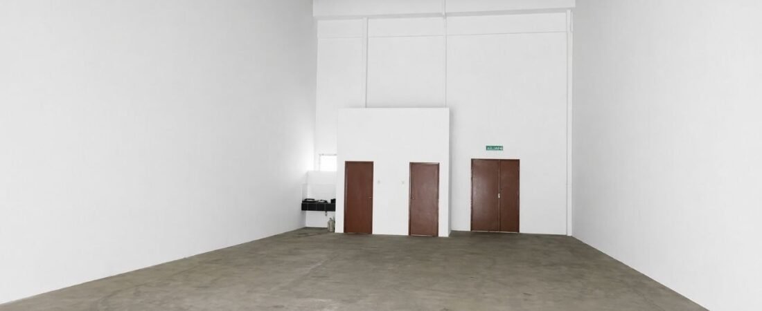 1.5 Storey Terrace Factory for Rent