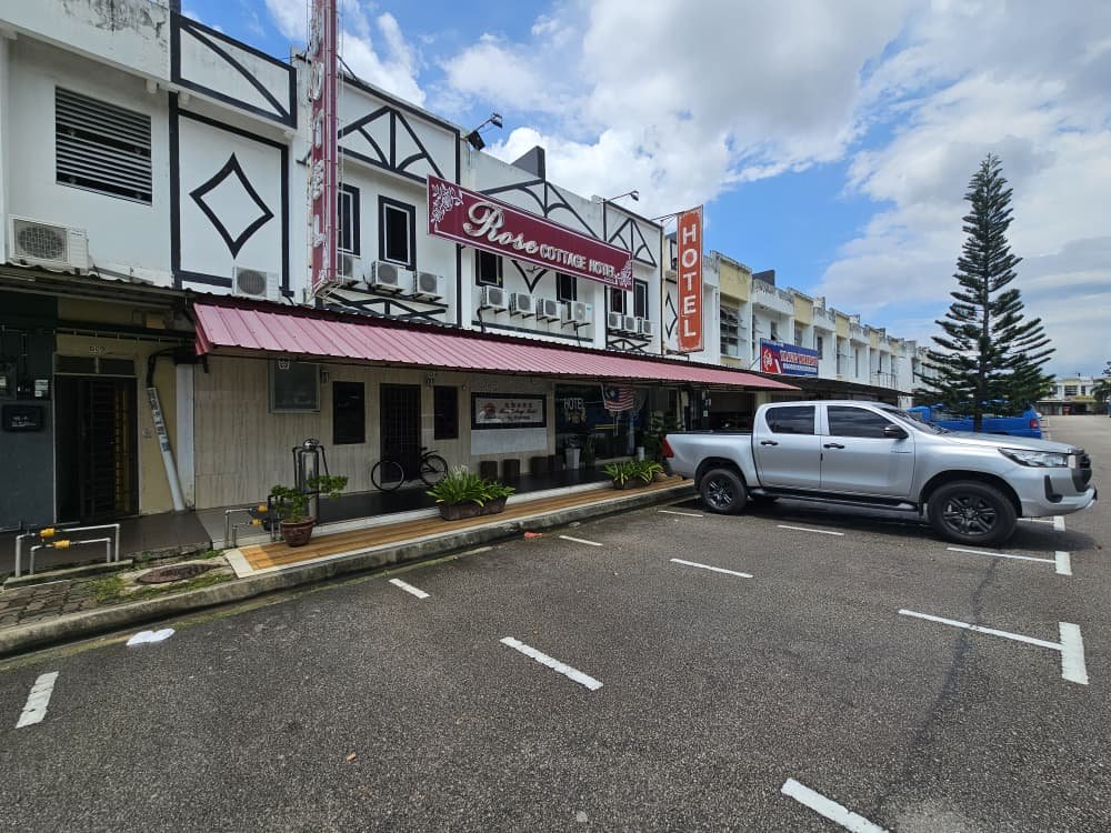 Double Storey Corner Shoplot for Sale