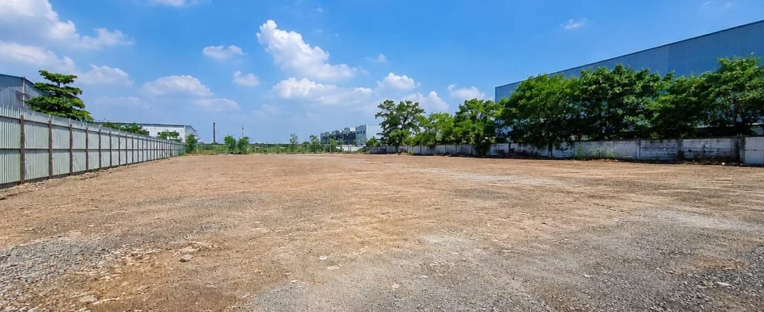Light Industrial Land for Rent