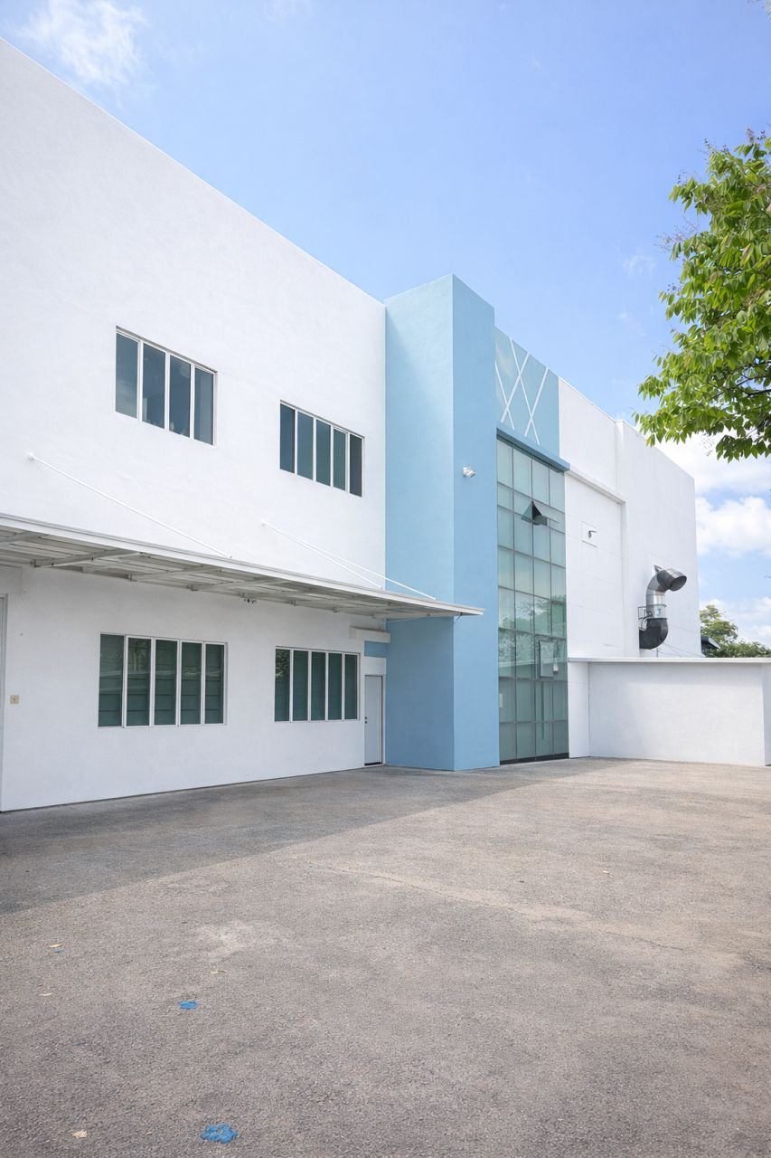 Semi-Detached Factory for Sale property photo 7