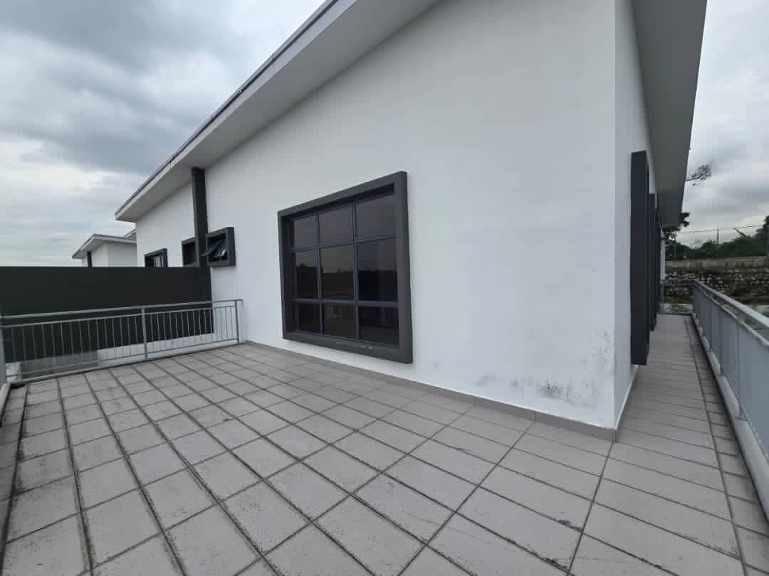 Double Storey Semi-Detached House for Sale property photo 2