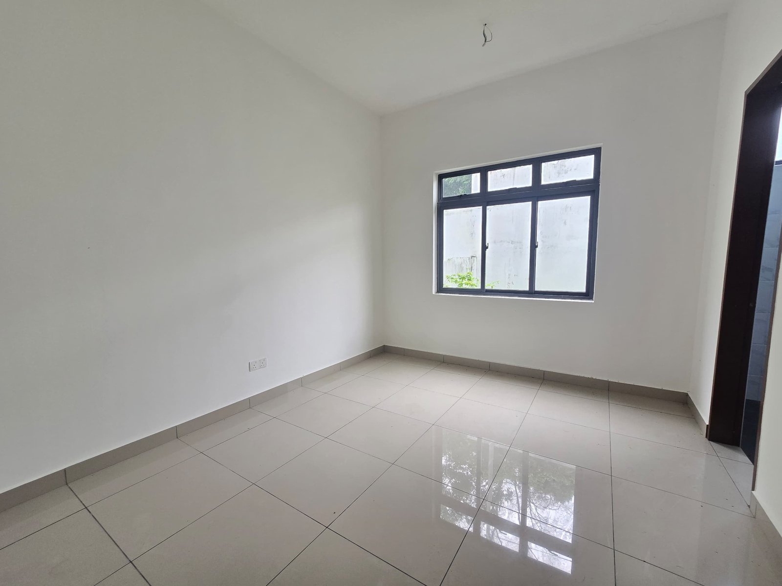 Double Storey Semi-Detached House for Sale property photo 7