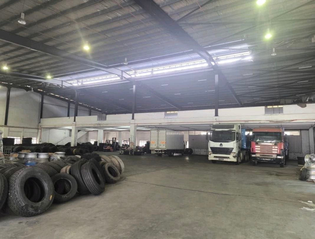 1.5 Storey Detached Factory for Rent property photo 3