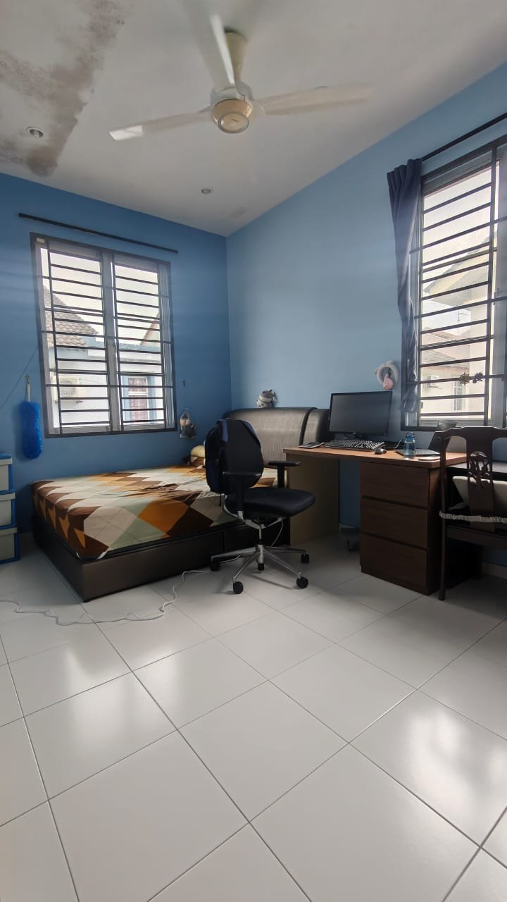 Double Storey End Lot Terrace House for Sale property photo 4