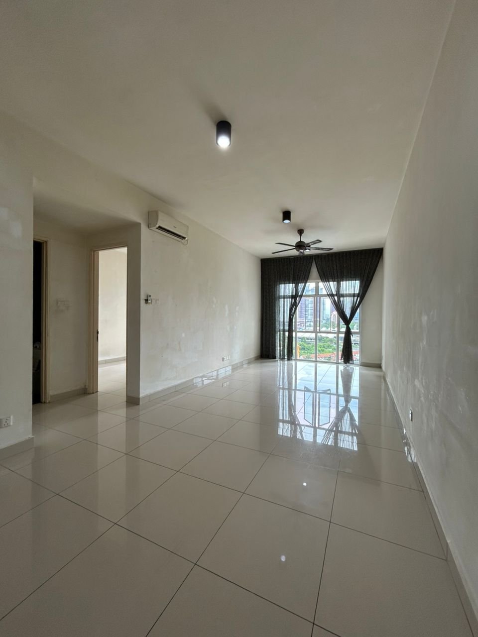 Apartment for Sale property photo 1