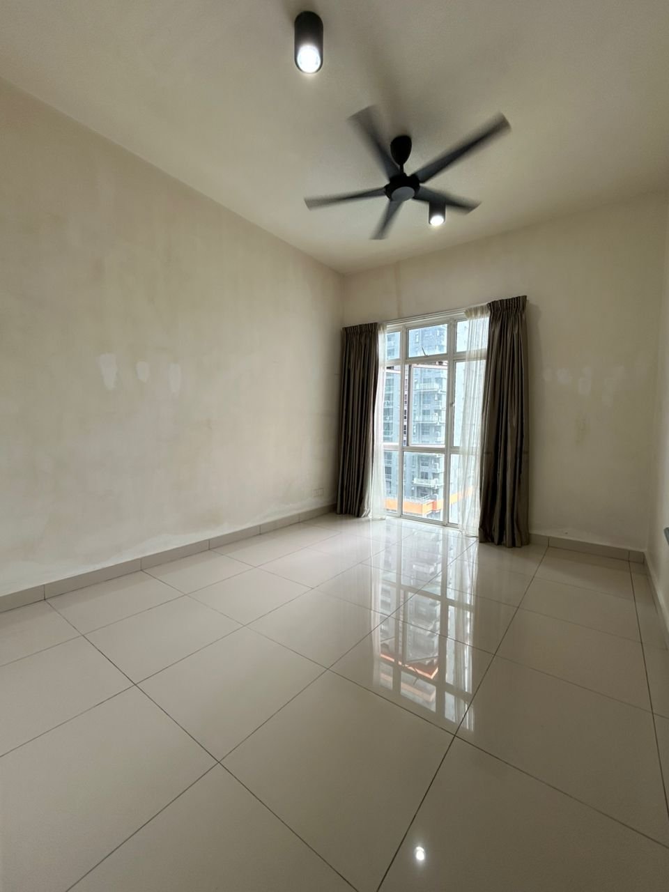Apartment for Sale property photo 2