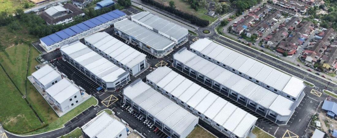 1.5 Storey Terrace Factory for Sale or Rent