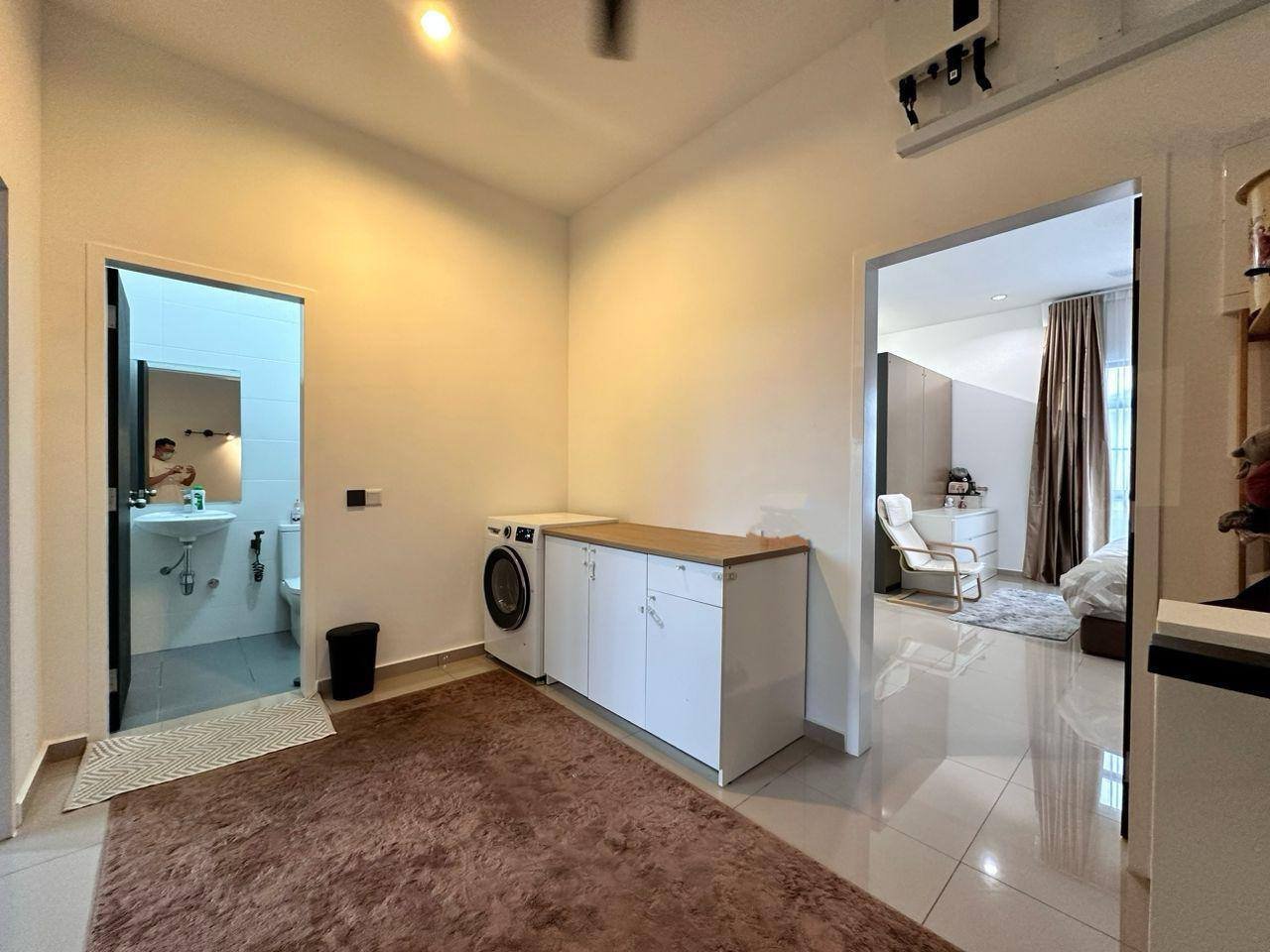 The Borough Double Storey Terrace House for Rent property photo 9