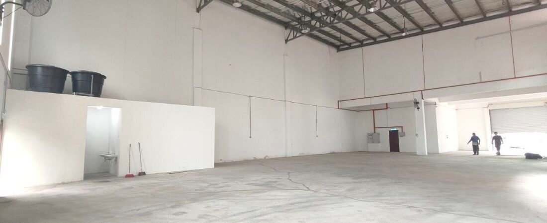 1.5 Storey Semi-Detached Factory for Sale