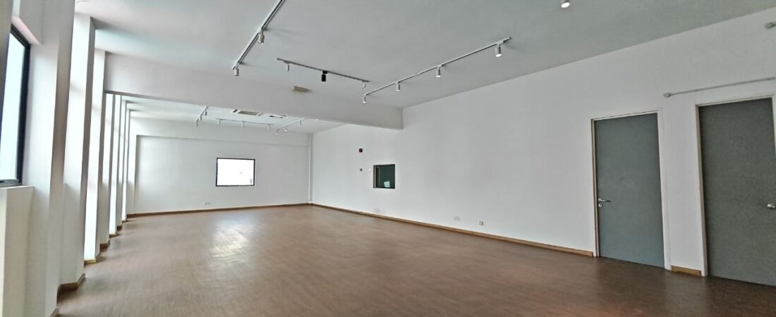 1.5-Storey Semi-Detached Factory for Rent